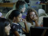 codegirl-monitor-watching