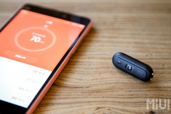 xiaomi-mi-band-pulse xiaomi-mi-band-pulse