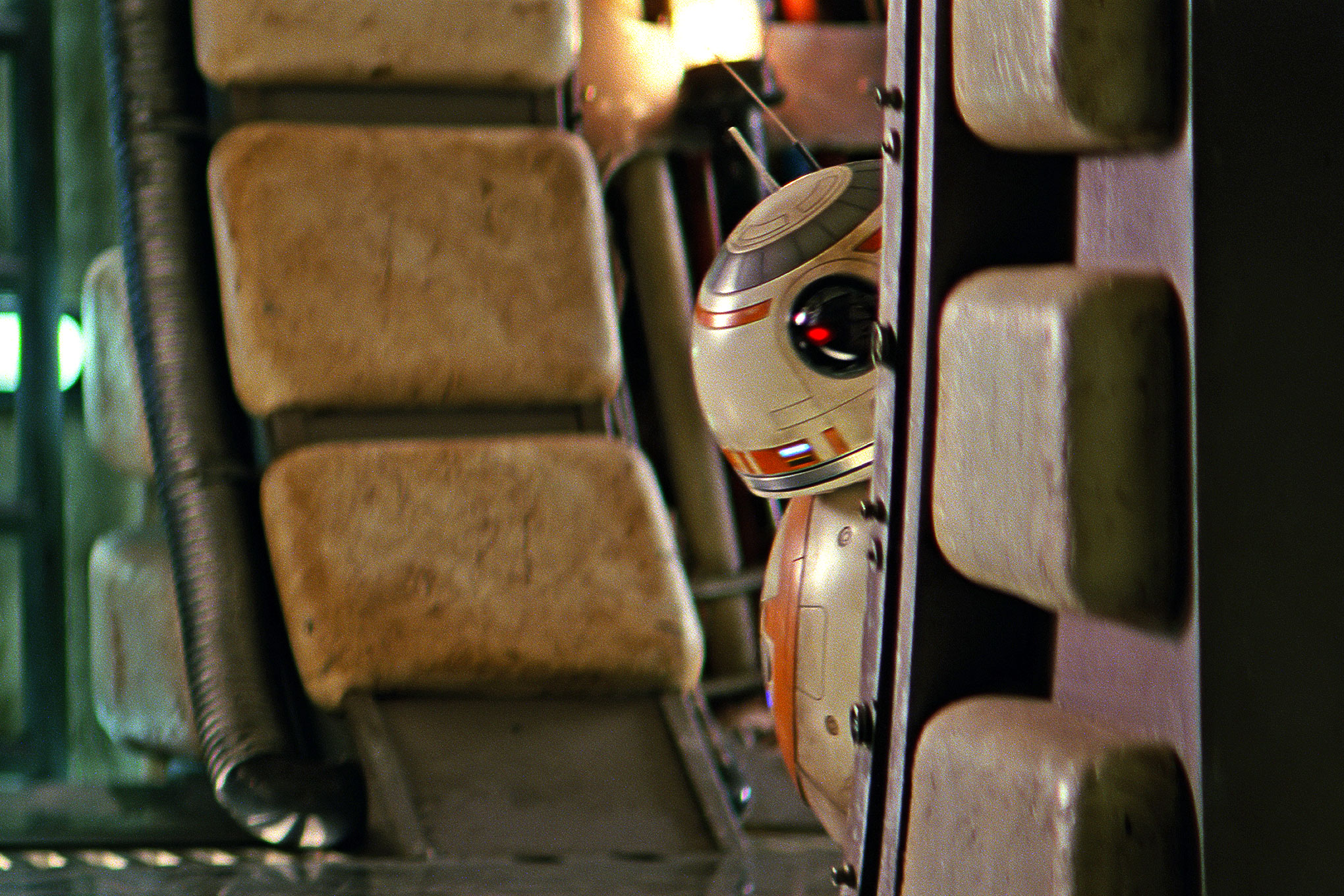 force-awakens-bb8 force-awakens-bb8