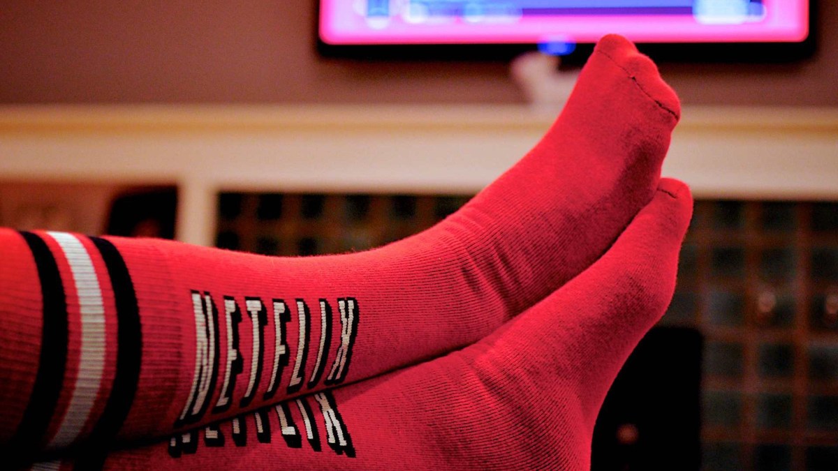 netflix-socks-1-e1450884566708 netflix-socks-1-e1450884566708