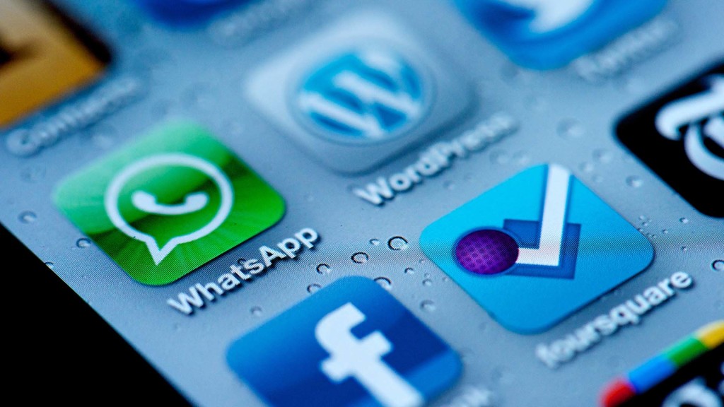 WhatsApp WhatsApp