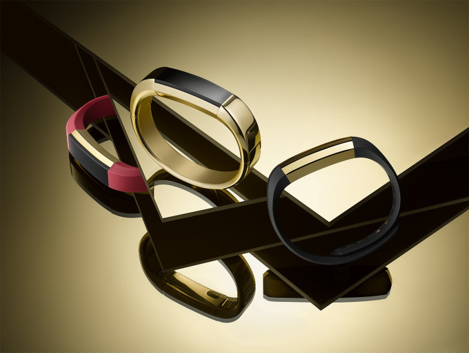 Fitbit-Alta_Family_Gold Fitbit-Alta_Family_Gold