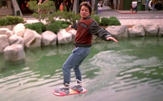 hoverboard-de-Marty-dans-Retour-vers-le-futur-2 hoverboard-de-Marty-dans-Retour-vers-le-futur-2