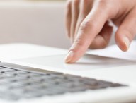 macbook-trackpad-scroll