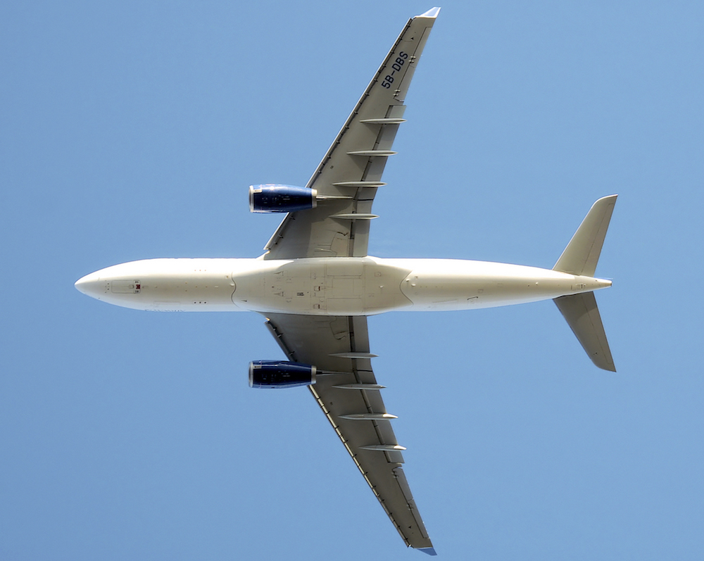 Cyprus_airways_a330-200_5b-dbs_arp Cyprus_airways_a330-200_5b-dbs_arp