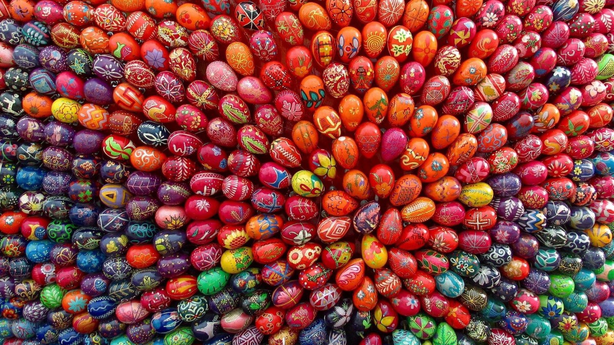 happy-easter-eggs-wallpaper happy-easter-eggs-wallpaper
