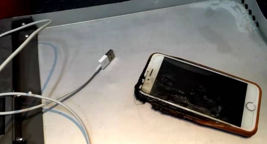 phone_explodes_mid_flight phone_explodes_mid_flight