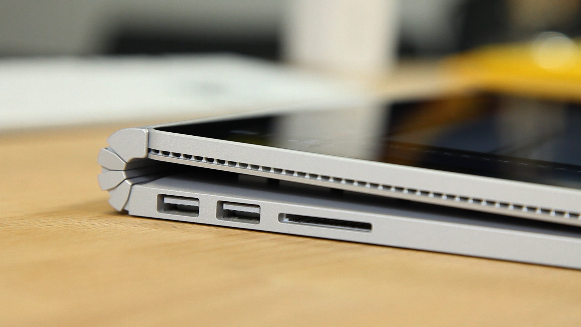 SURFACE BOOK17