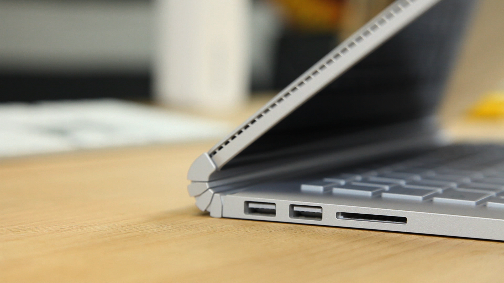 SURFACE BOOK5