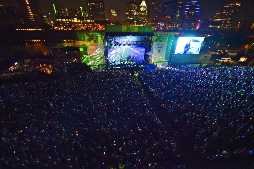 sxsw2015_auditorium-shores_spoon_tye-truitt sxsw2015_auditorium-shores_spoon_tye-truitt