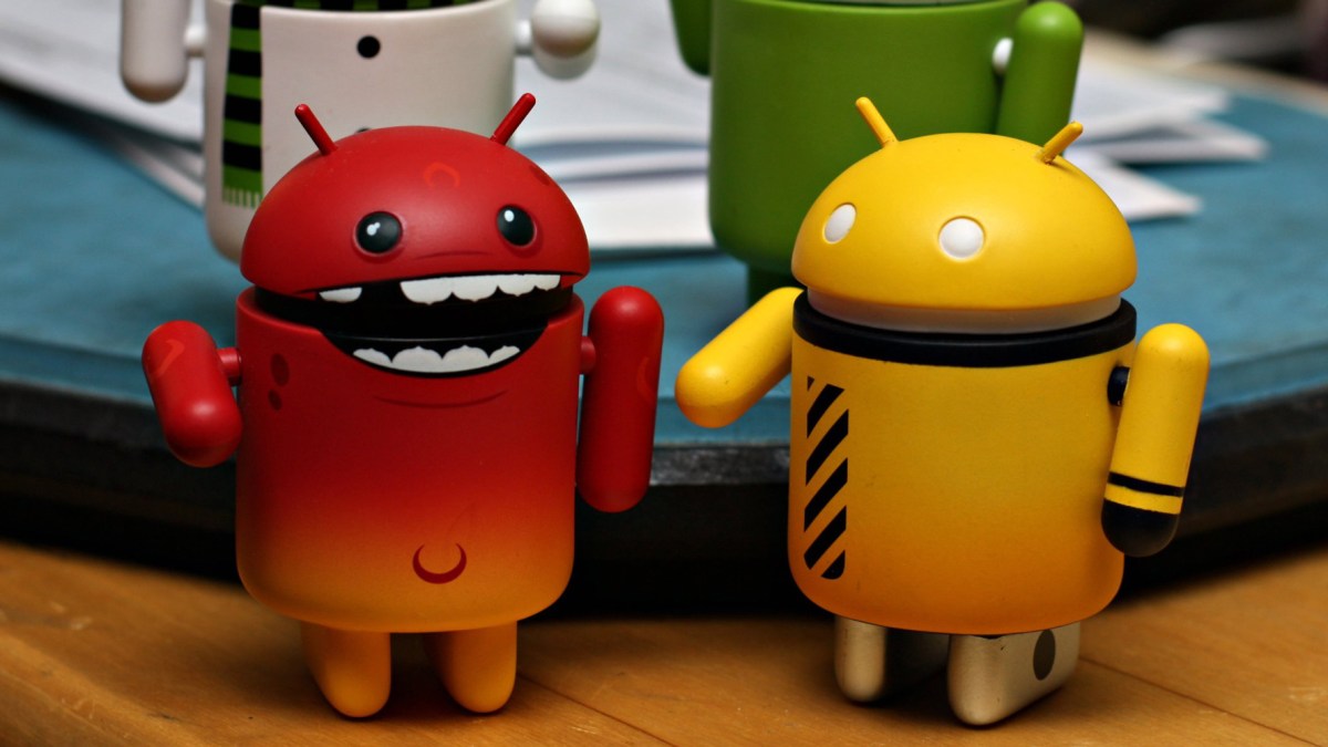 android-figurines android-figurines