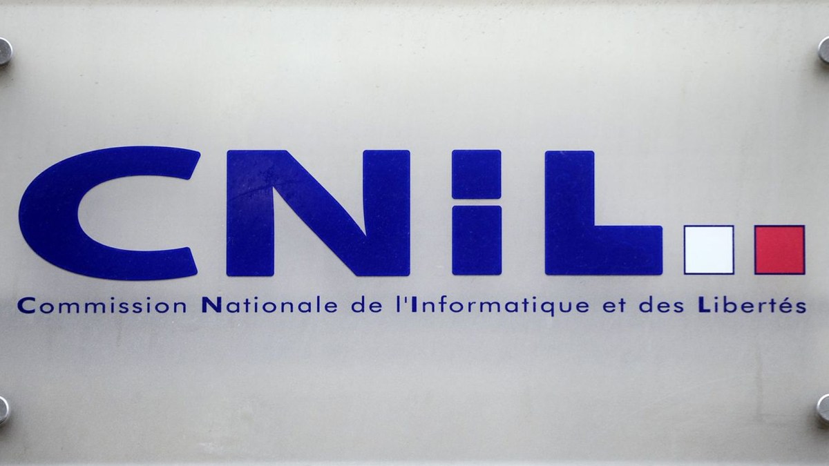 L'Ombudsman serait issu de la CNIL. L'Ombudsman serait issu de la CNIL.