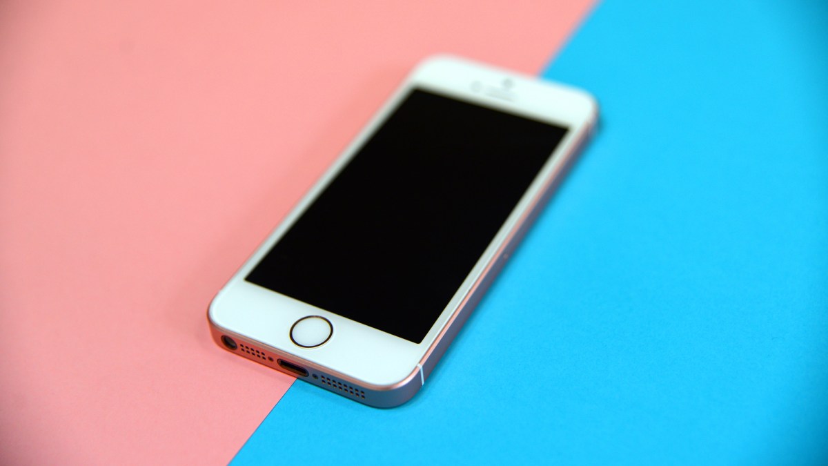 iPhone SE iPhone SE