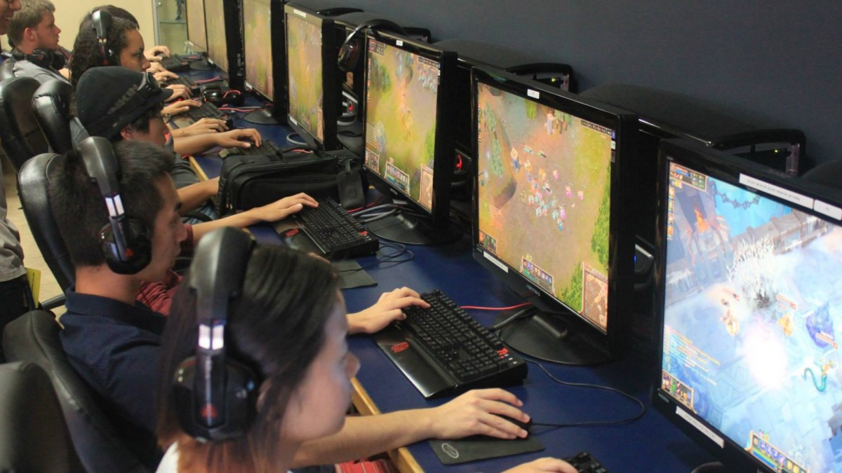 UCI-esport UCI-esport