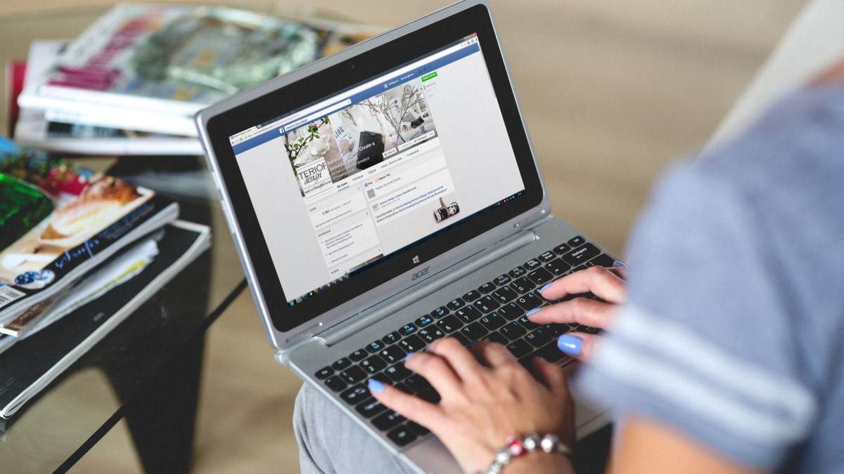 hands-woman-laptop-notebook hands-woman-laptop-notebook