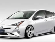 2016-toyota-prius-getting-hellaflush-body-kit-from-kuhl-racing-102590_1