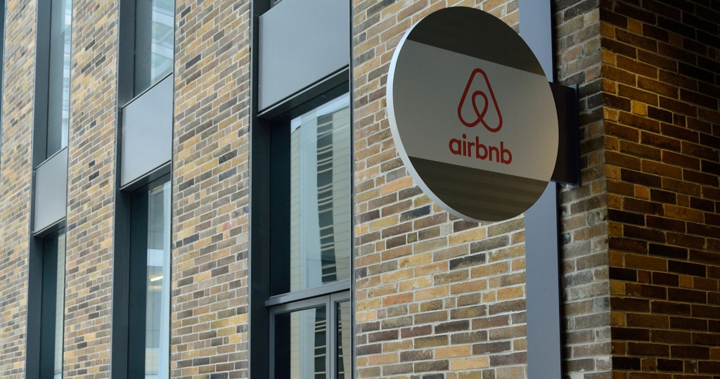 airbnb-2000 airbnb-2000