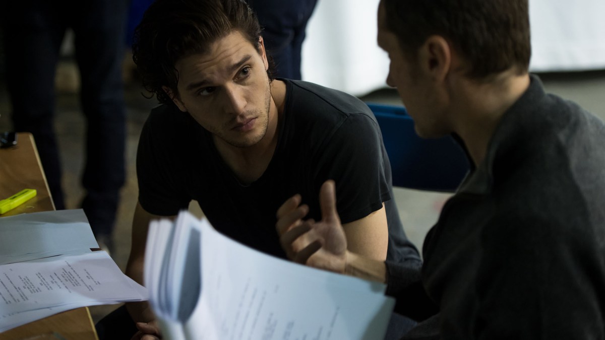 Kit Discussing COD Infinite Warfare Scene Final Kit Discussing COD Infinite Warfare Scene Final