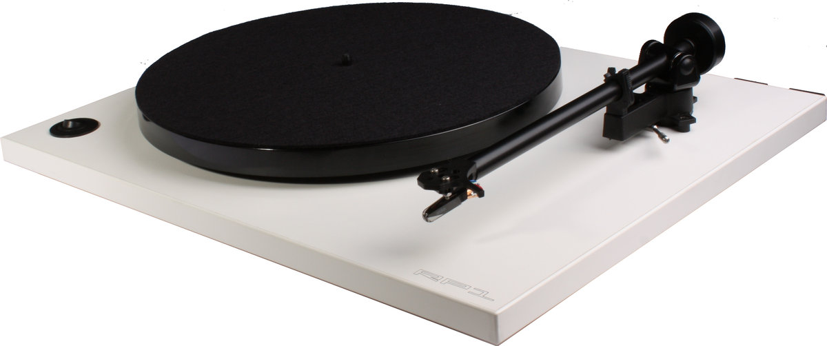 Rega-RP1-Blanc_P_1200 Rega-RP1-Blanc_P_1200