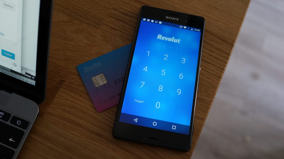 L'appli de Revolut, une banque mobile. L'appli de Revolut, une banque mobile.