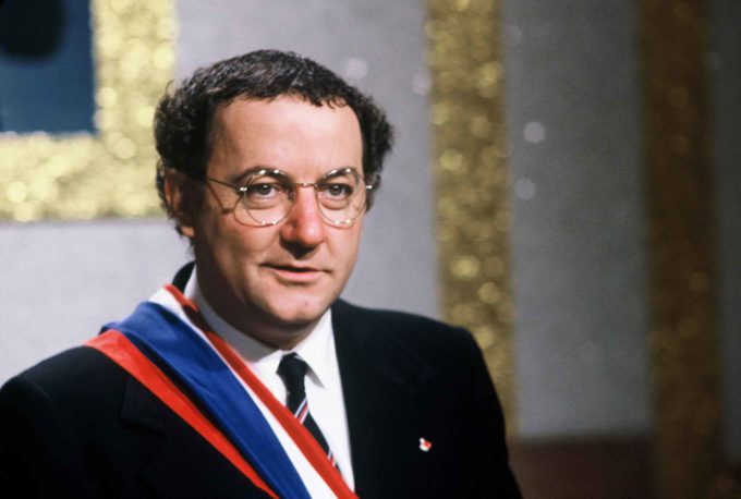2048x1536-fit_coluche-candidat-presidence-1981 2048x1536-fit_coluche-candidat-presidence-1981