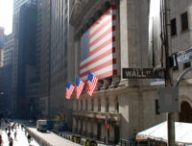 wall_street_dave_center