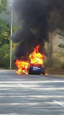 L'image de l'accident rapporté sur le groupe Tesla