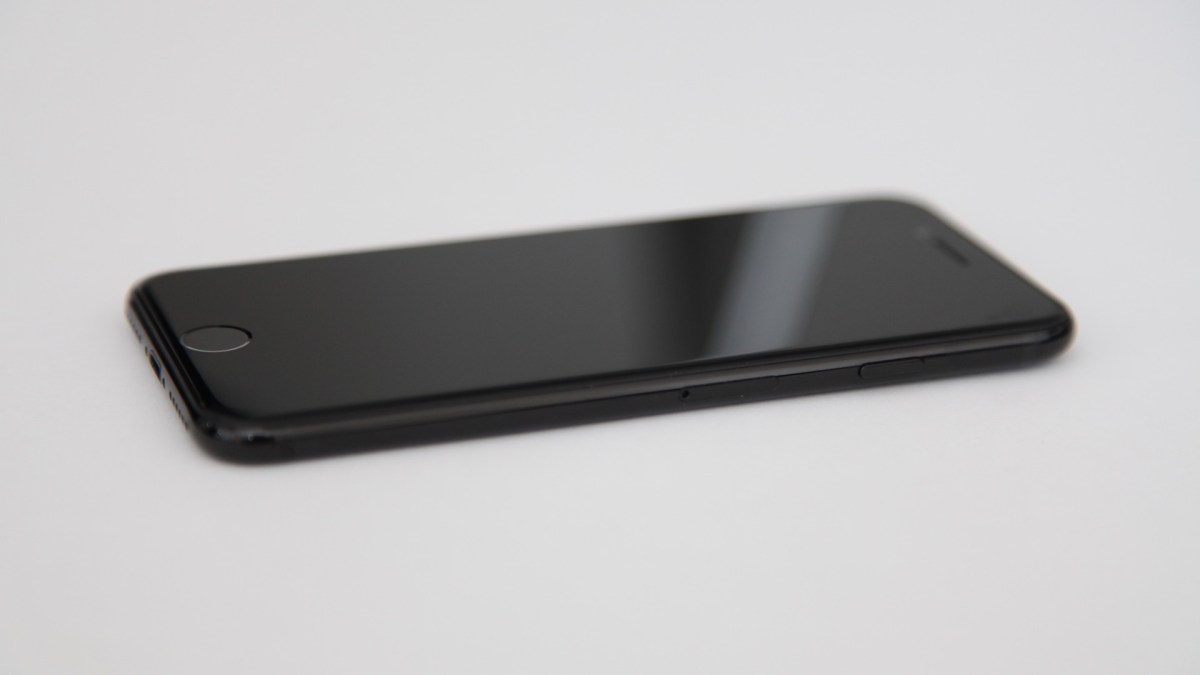 iPhone 7 // Source : Julien Cadot pour Numerama iPhone 7 // Source : Julien Cadot pour Numerama