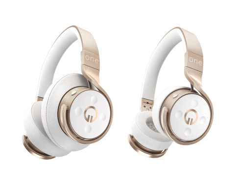 muzikone-champagne-both muzikone-champagne-both