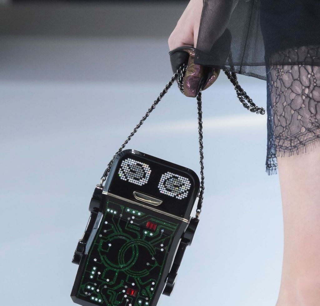 defile-pret-a-porter-chanel-printemps-ete-2017-5_5719319 defile-pret-a-porter-chanel-printemps-ete-2017-5_5719319