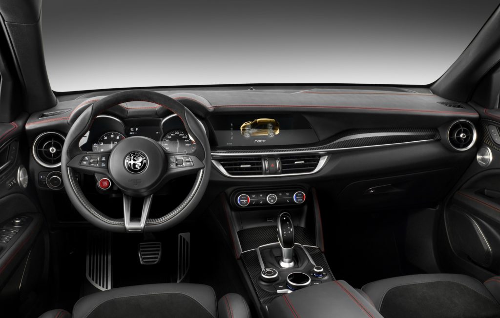 161116_alfa_romeo_stelvio_quadrifoglio_03-0 161116_alfa_romeo_stelvio_quadrifoglio_03-0