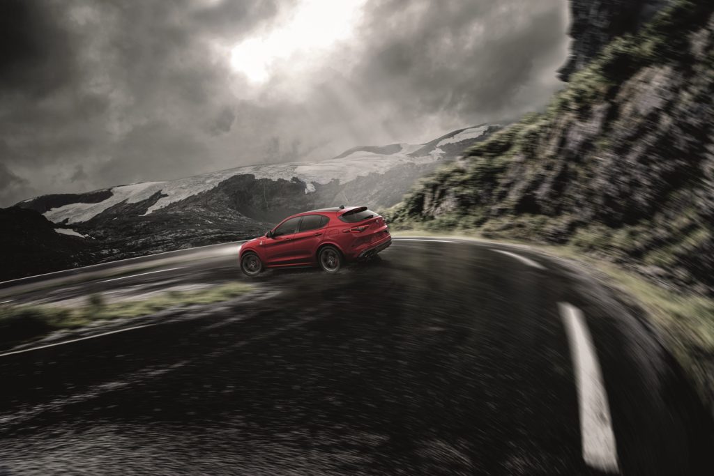 2018 Alfa Romeo Stelvio 2018 Alfa Romeo Stelvio
