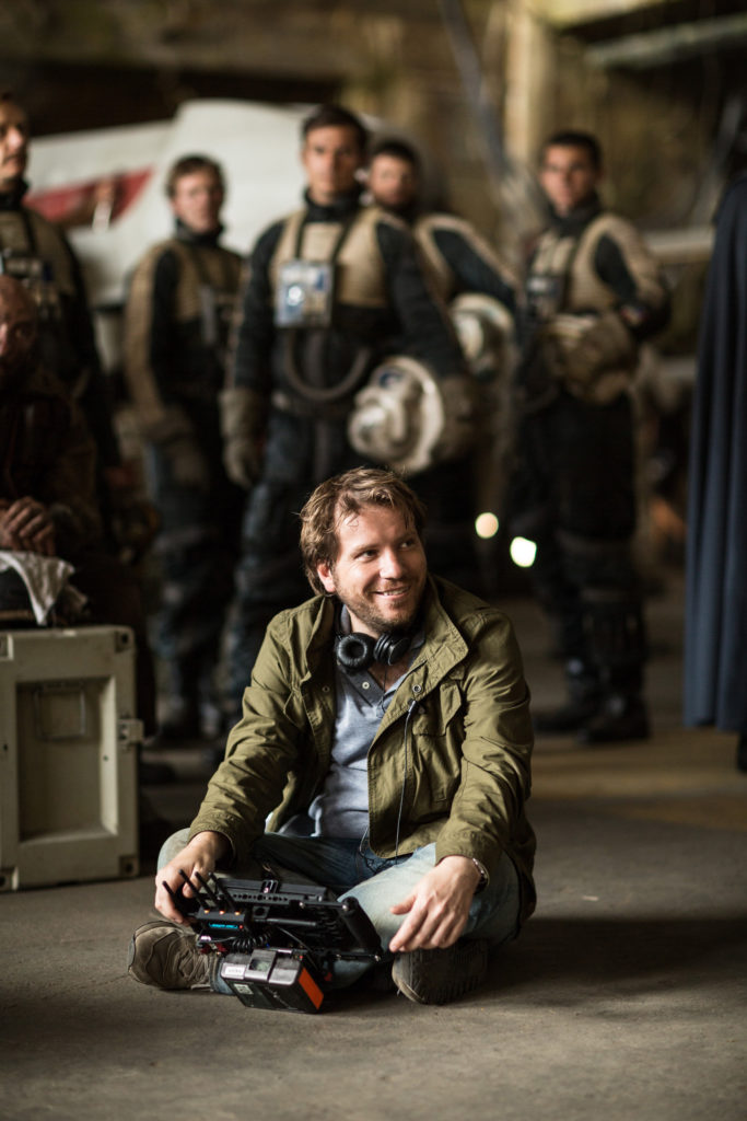 Rogue One: A Star Wars Story..Director Gareth Edwards on set during production...Ph: Jonathan Olley..© 2016 Lucasfilm Ltd. All Rights Reserved. Rogue One: A Star Wars Story..Director Gareth Edwards on set during production...Ph: Jonathan Olley..© 2016 Lucasfilm Ltd. All Rights Reserved.