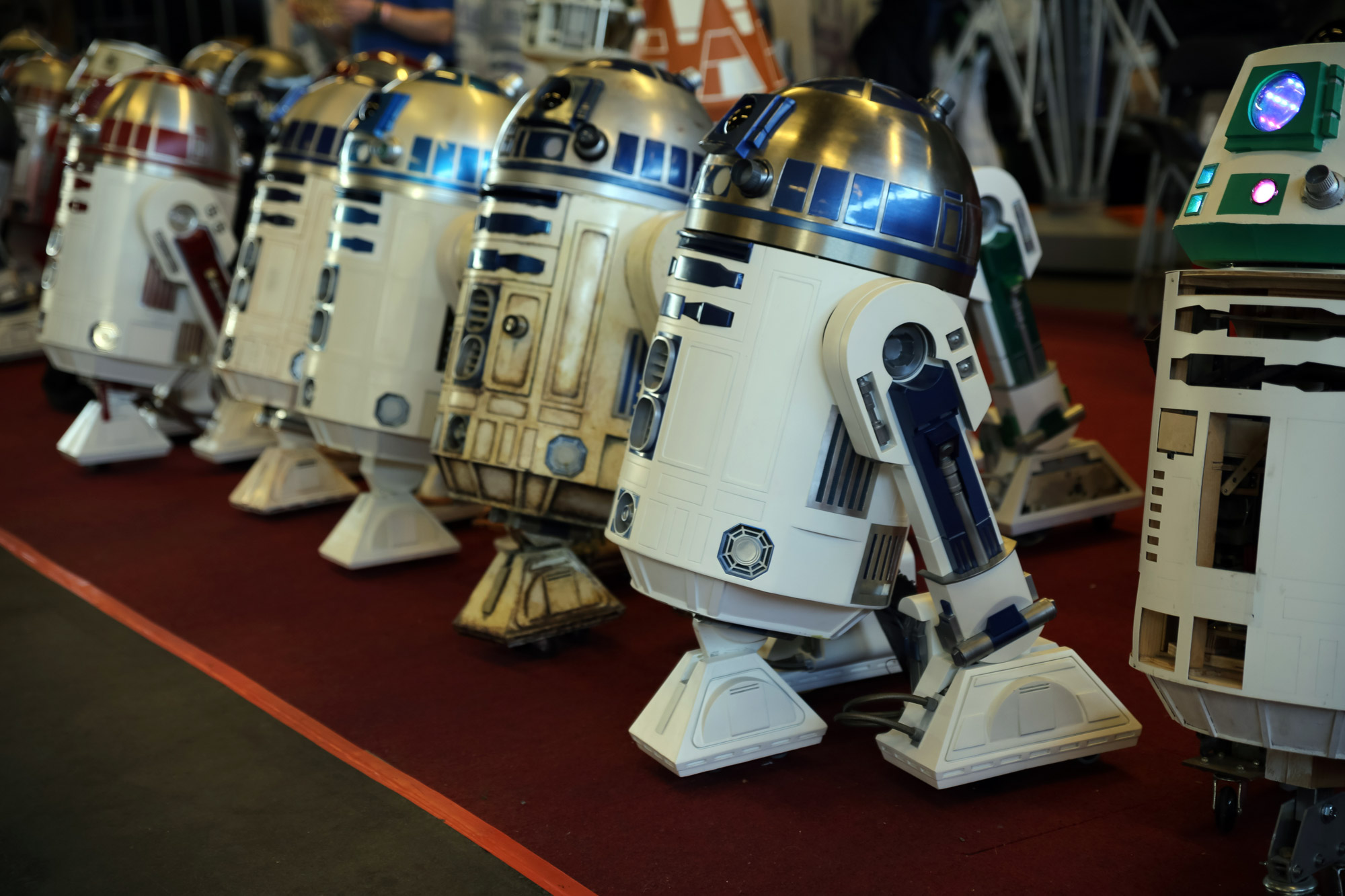 r2-d2-5