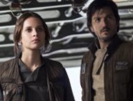 Diego Luna avec Felicity Jones, dans Rogue One. // Source : Lucasfilm