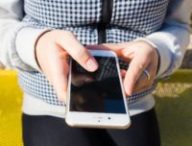 smartphone-doigt