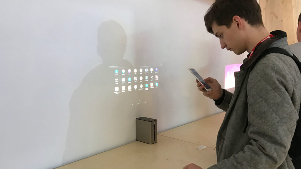 xperia-touch-1
