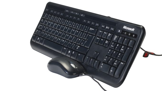 microsoft_wired_desktop_600_1