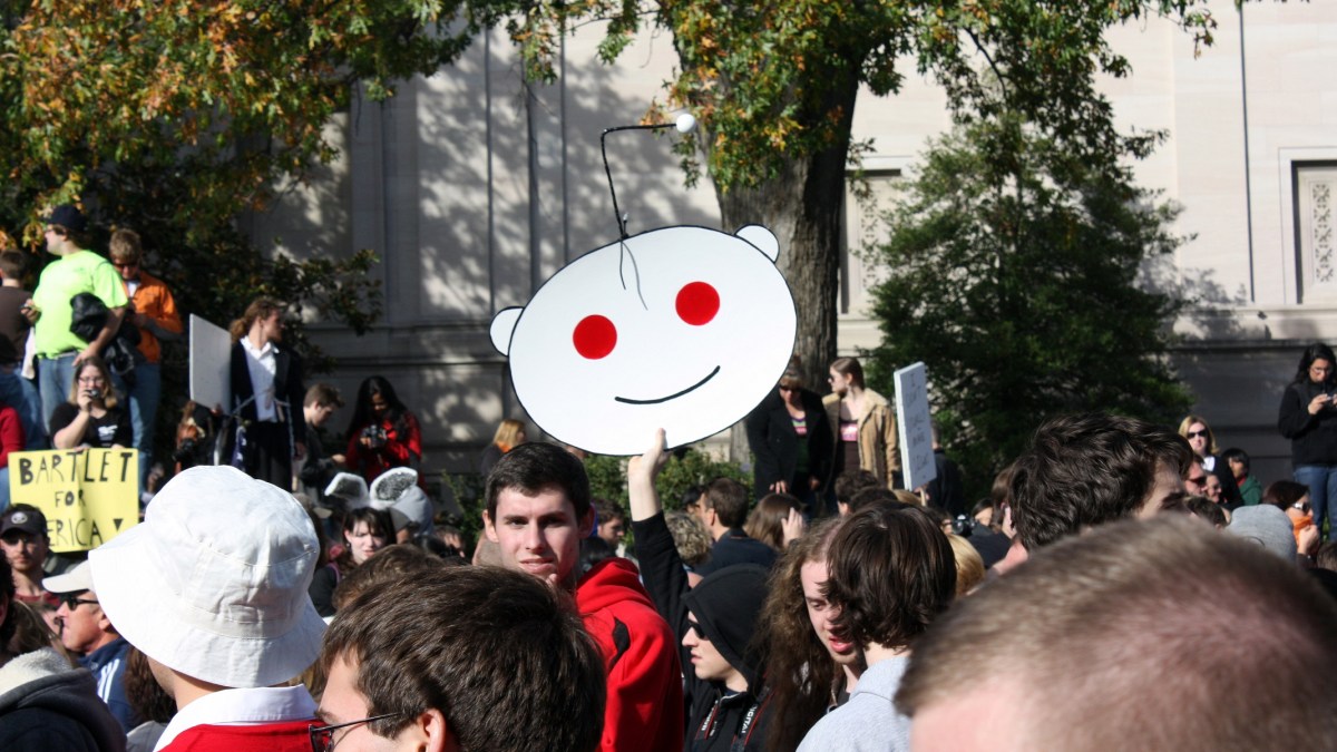 Reddit Reddit