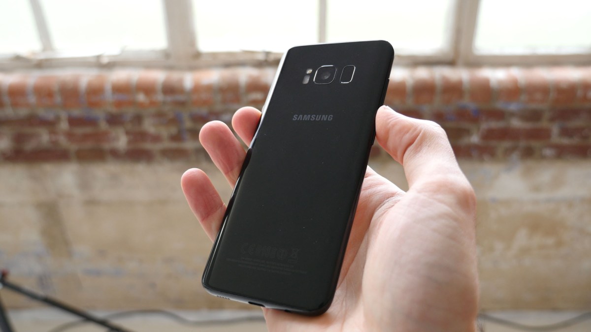 samsung-galaxy-s8-hands-on-04 samsung-galaxy-s8-hands-on-04