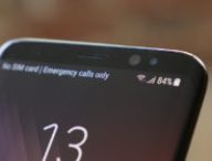 Le Galaxy S8 et son écran OLED. // Source : Numerama