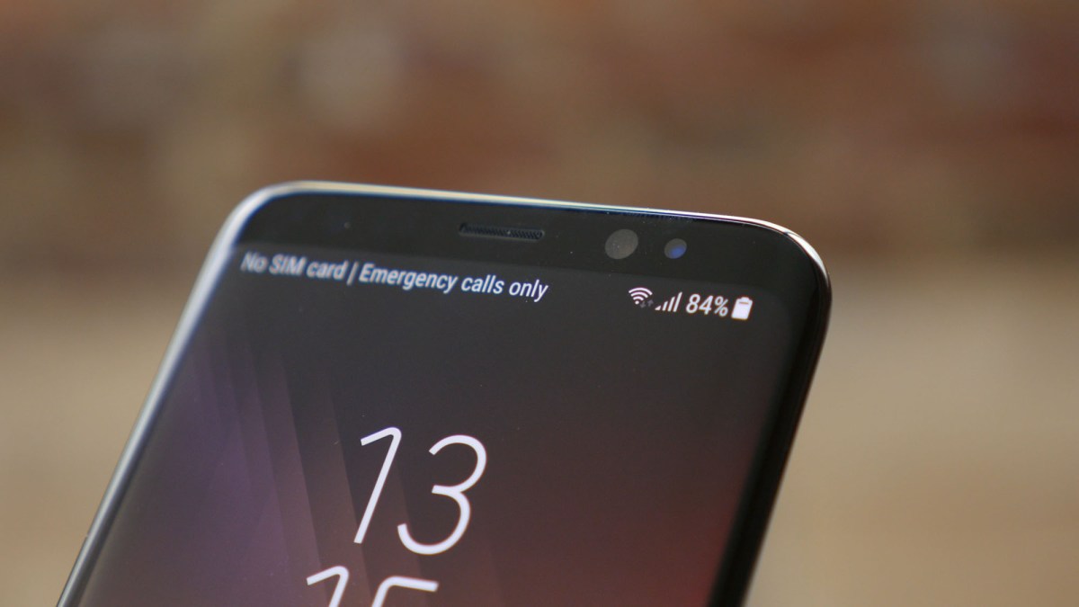 Le Galaxy S8 et son écran OLED. // Source : Numerama Le Galaxy S8 et son écran OLED. // Source : Numerama