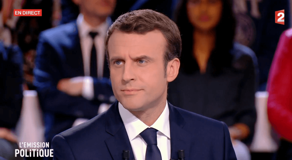Emmanuel Macron a poussé la loi sur les fausses informations. // Source : Capture d'écran / France TV Info Emmanuel Macron a poussé la loi sur les fausses informations. // Source : Capture d'écran / France TV Info