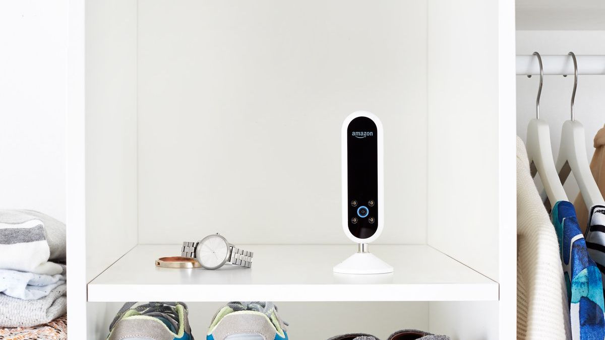 echo_look__closet_shelf-0 echo_look__closet_shelf-0