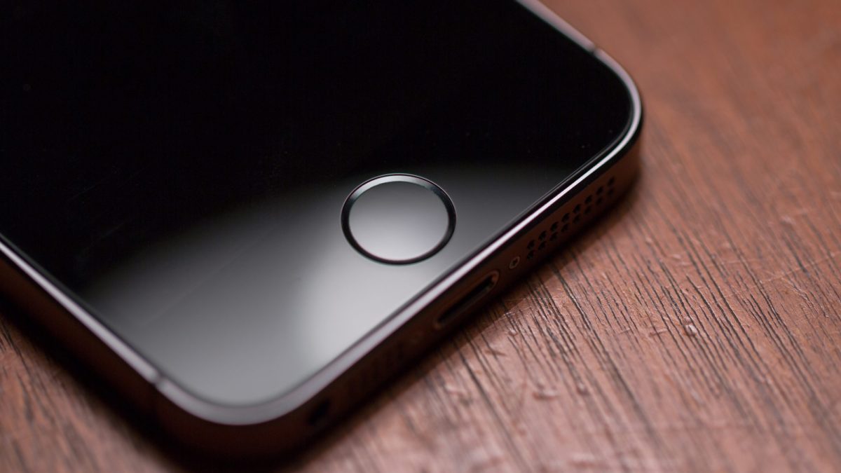 iPhone 5S // Source : Randy Chiu iPhone 5S // Source : Randy Chiu