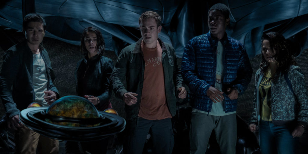 power-rangers-2017-cast-and-alpha-5