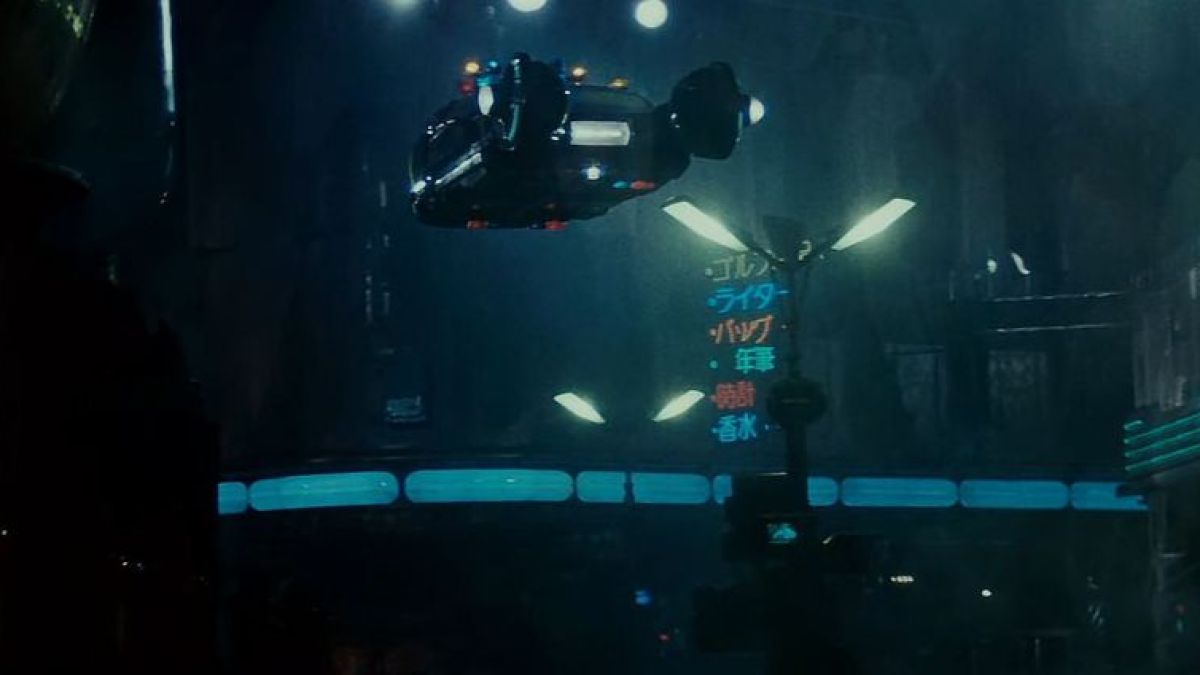 Le fameux spinner de Blade Runner Le fameux spinner de Blade Runner