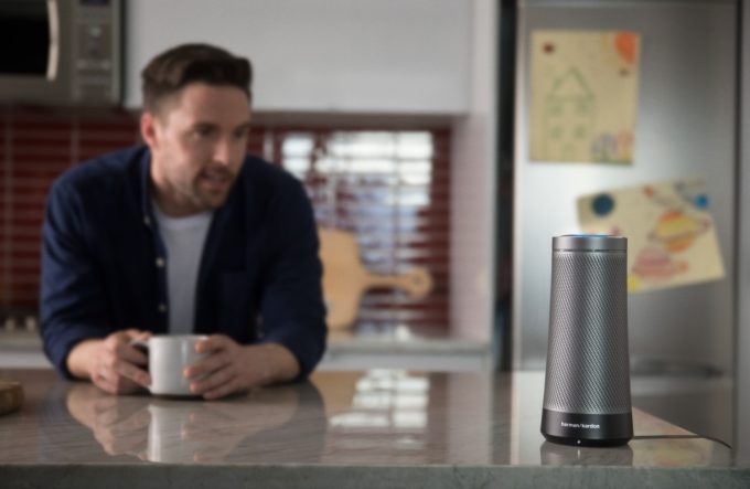 harman-kardon-invoke-cortana-echo-home harman-kardon-invoke-cortana-echo-home