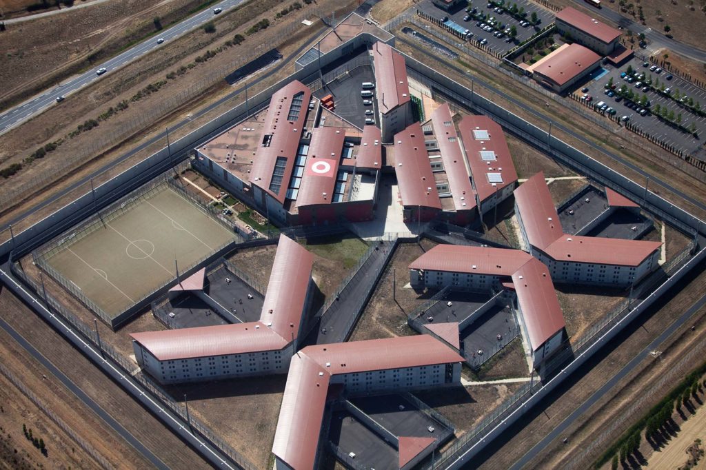 prison prison