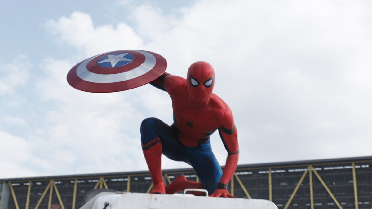 Marvel's Captain America: Civil War
Spider-Man/Peter Parker (Tom Holland)
Le nouveau Spider-Man (Tom Holland) faitses premiers pas chez Marvel Studios, dans Captain America - Civil War (2016), avant son propre film, produit par Sony
© Marvel 2016 Marvel's Captain America: Civil War
Spider-Man/Peter Parker (Tom Holland)
Le nouveau Spider-Man (Tom Holland) faitses premiers pas chez Marvel Studios, dans Captain America - Civil War (2016), avant son propre film, produit par Sony
© Marvel 2016
